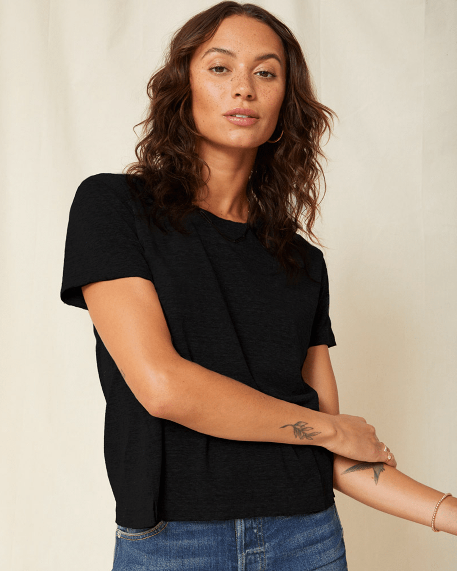 Twist Tee in Black