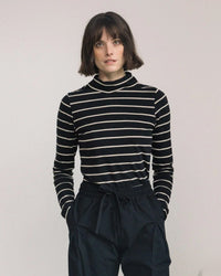 Beaumont Organic Pine-Sue Organic Cttn Stripe Jersey Top in Black and Sand 