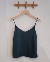 Bella Dahl V Neck Crinkle Cami in Marine Teal 