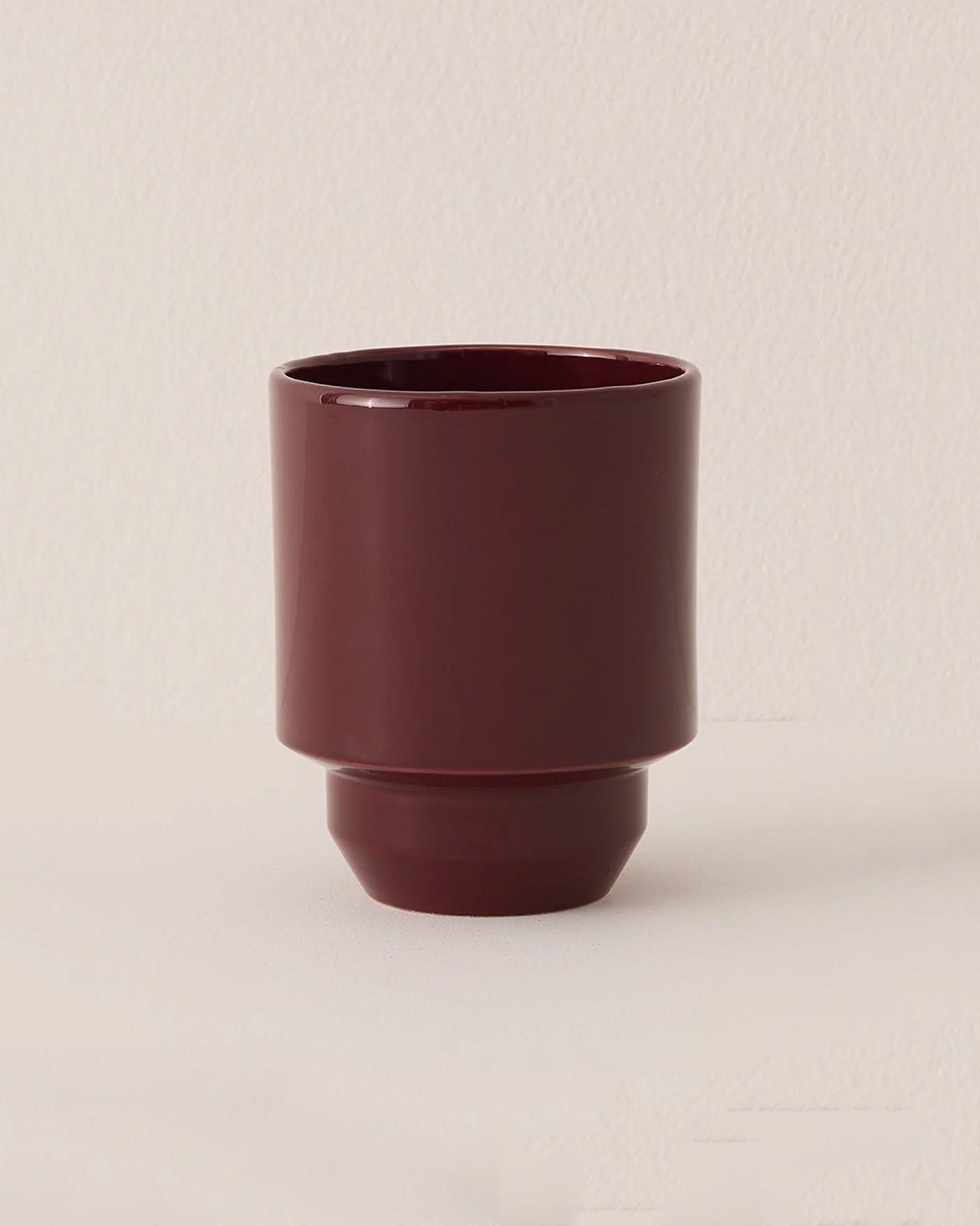 Hoff Glazed 5.5 inch Pot in Deep Burgundy