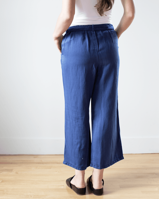 Bella Dahl Clothing Emma Wide Leg Crop w/ Sash in Night Navy