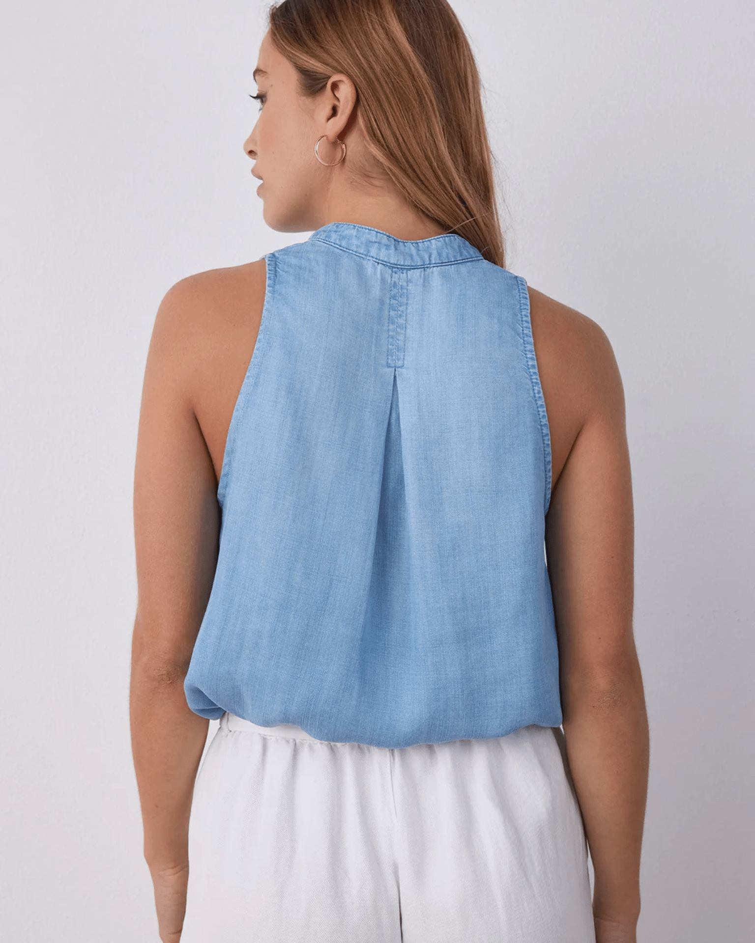 Bella Dahl Sleeveless Elastic Waist Pullover in Caribbean Wash