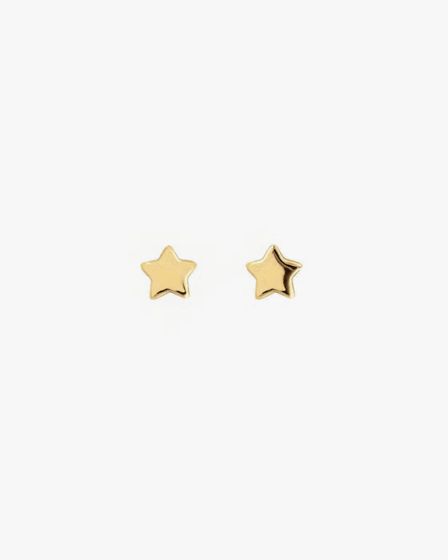 Tiny Star Stud Earrings in 18K Gold Vermeil