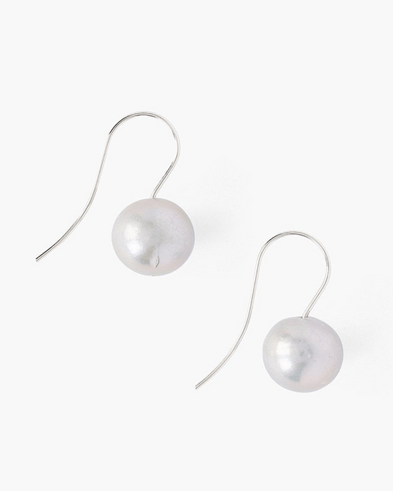 Chan Luu Jewelry Grey Pearl Baroque Pearl Drop Earrings in Grey & Gold