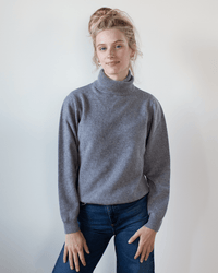 COLORI Clothing Light Turtleneck in Kensington