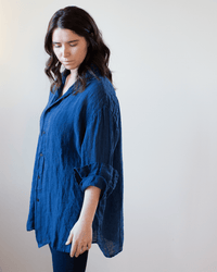 CP Shades Jane Oversized Button Down w/o Pkts - Indigo Linen in Indigo 