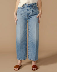 Edwin Denim Melly Crop in Baxter