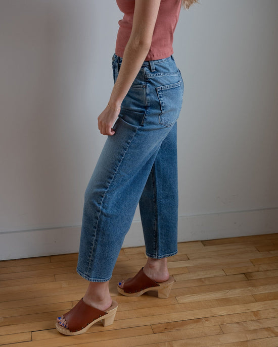 Edwin Denim Melly Crop in Sullivan