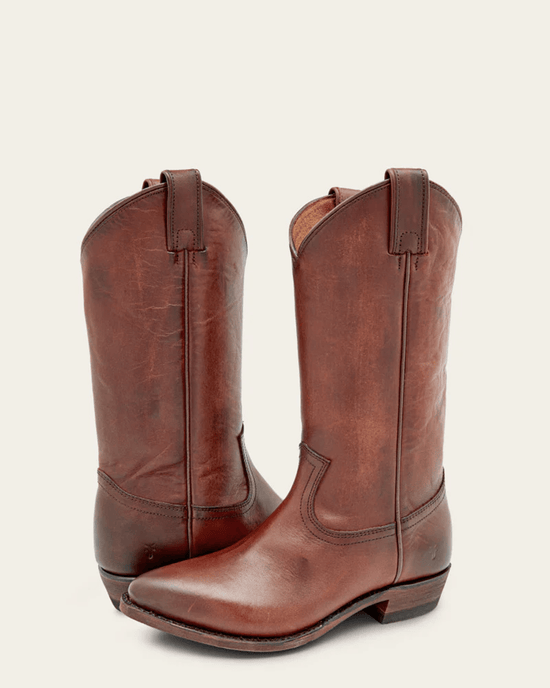 FRYE Billy Pull On in Cognac 