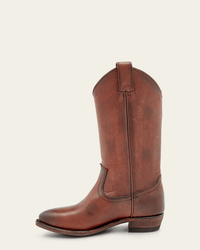 FRYE Billy Pull On in Cognac 