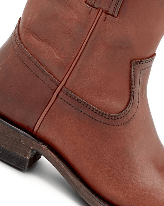 FRYE Billy Short in Cognac 