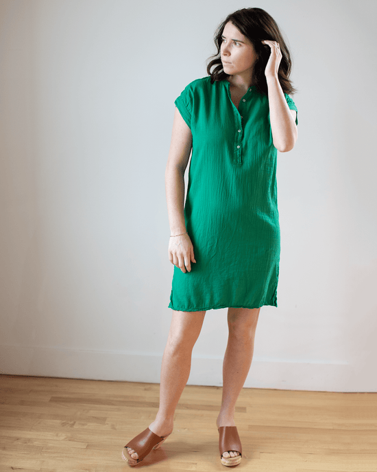 Hartford Clothing Tuur Knitted Dress in Super Green