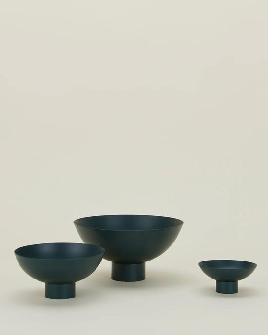 Hawkins New York Home Essential Footed Bowl in Peacock