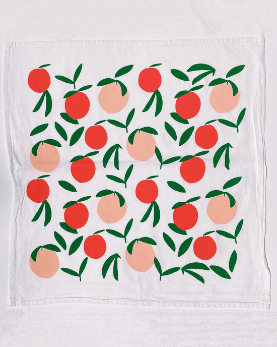 Julie Peach Home White Peach Toss 20 inch Tea Towel