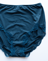 Only Hearts Del w/ Lace High Waist Brief in Juniper 