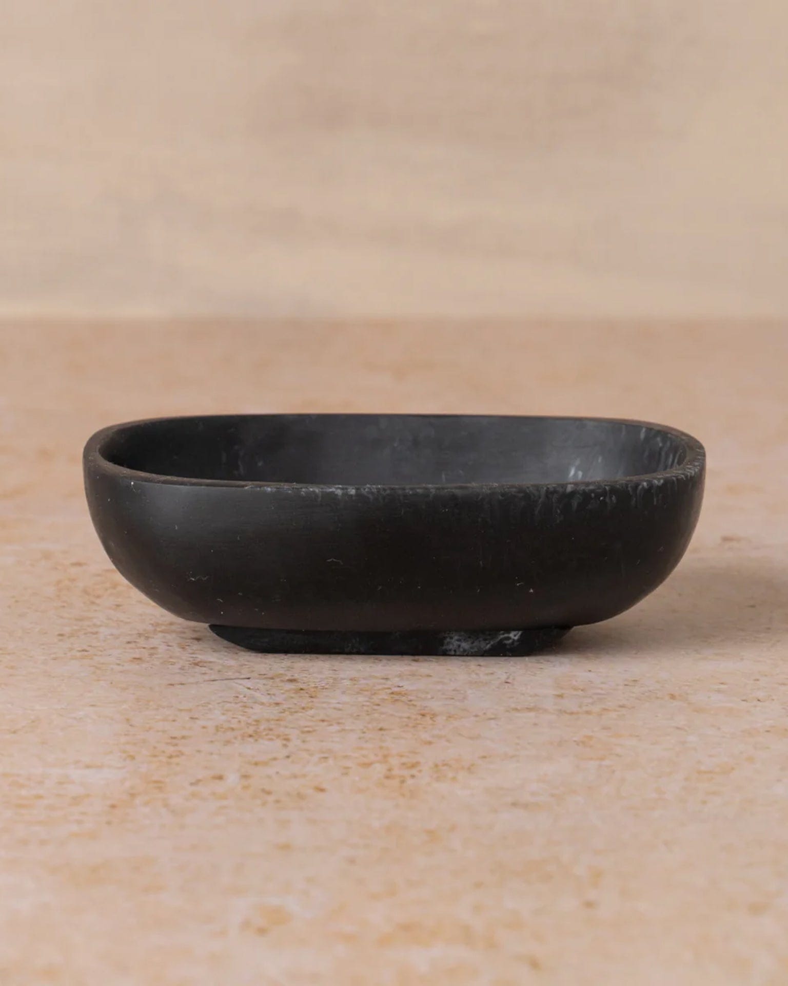 Flow Resin Soap Dish in Ash Black