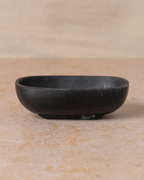 Saarde Home Flow Resin Soap Dish in Ash Black