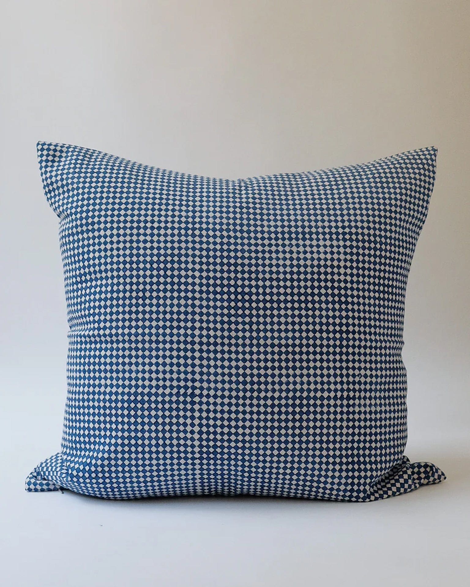 Rekha Linen Pillow - 22 x 22 in Indigo