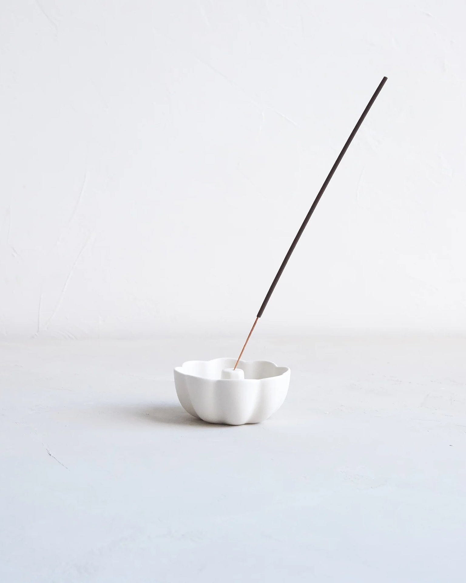 Ceramic Fleur Incense Holder