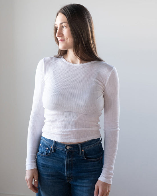 Velvet by Graham & Spencer Mauri L/S Crew Neck Top in White 