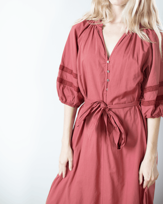 XiRENA Clothing Prue Dress in Brick Red