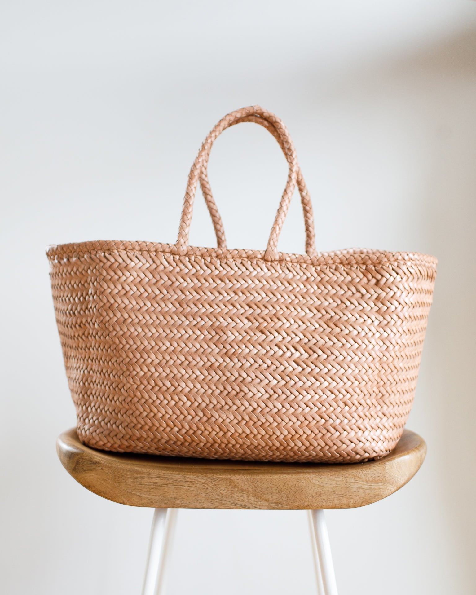 Grace Basket - Big in Natural