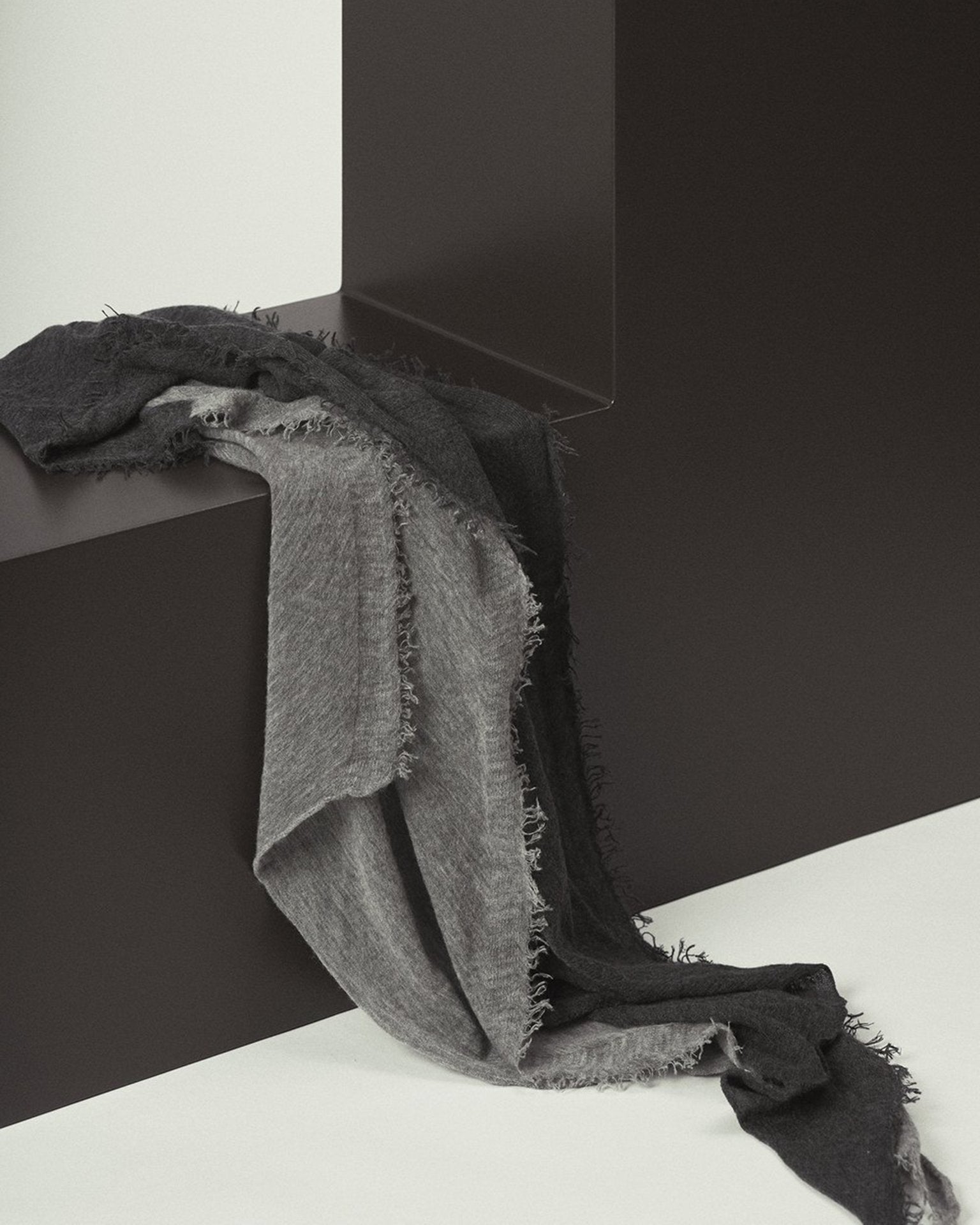 Love Duo Cashmere Scarf in Heather Grey & Charcoal