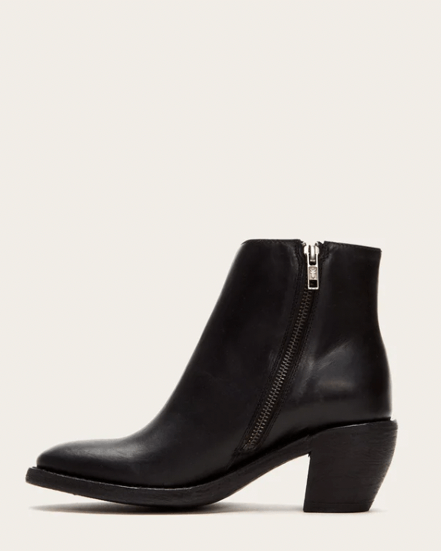 Claire hotsell bootie frye