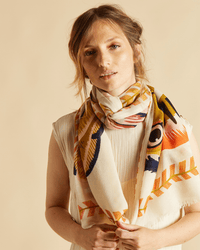 Inoui Editions Accessories White Scarf 70 Toucan in White