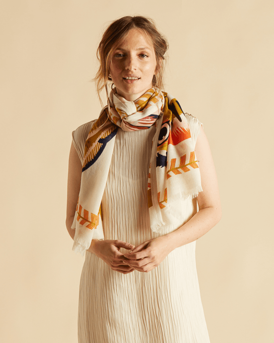 Inoui Editions Accessories White Scarf 70 Toucan in White